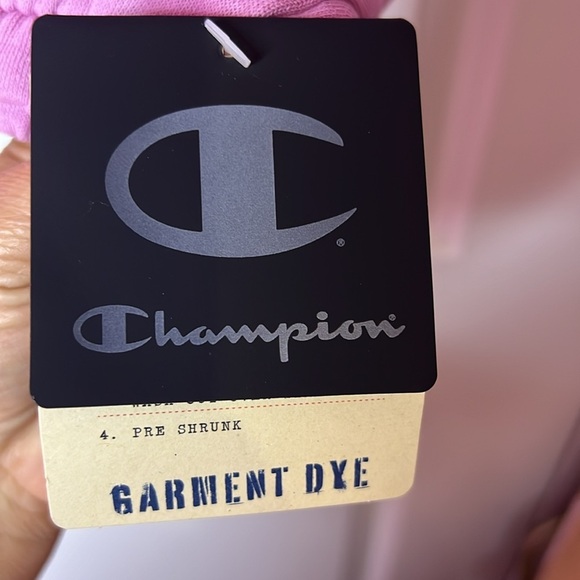 Champion Women's Pink Sweatshirt ✅NEW - Picture 5 of 9